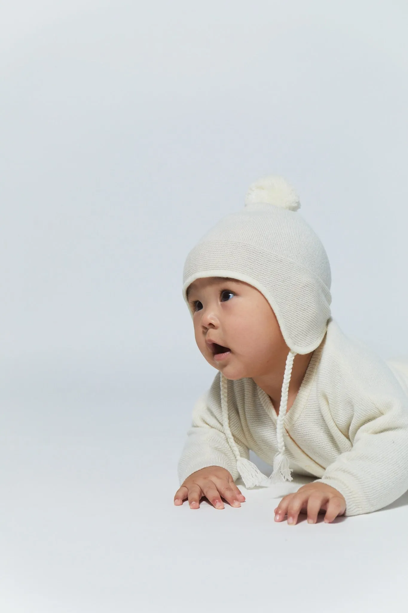 CASHMERE BABY BONNET HAT - CREAM