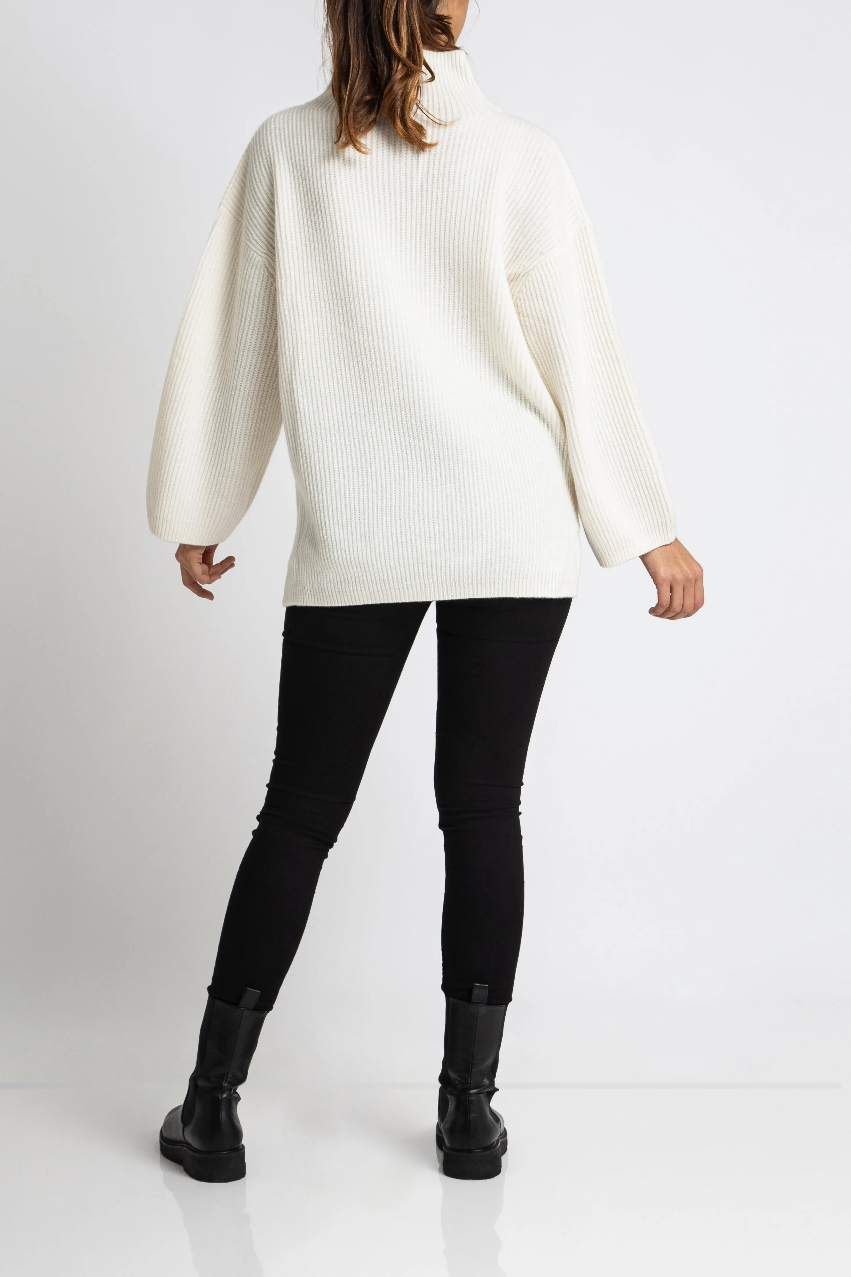 Cashmere Oversized Zip Rib Knit in Winter White