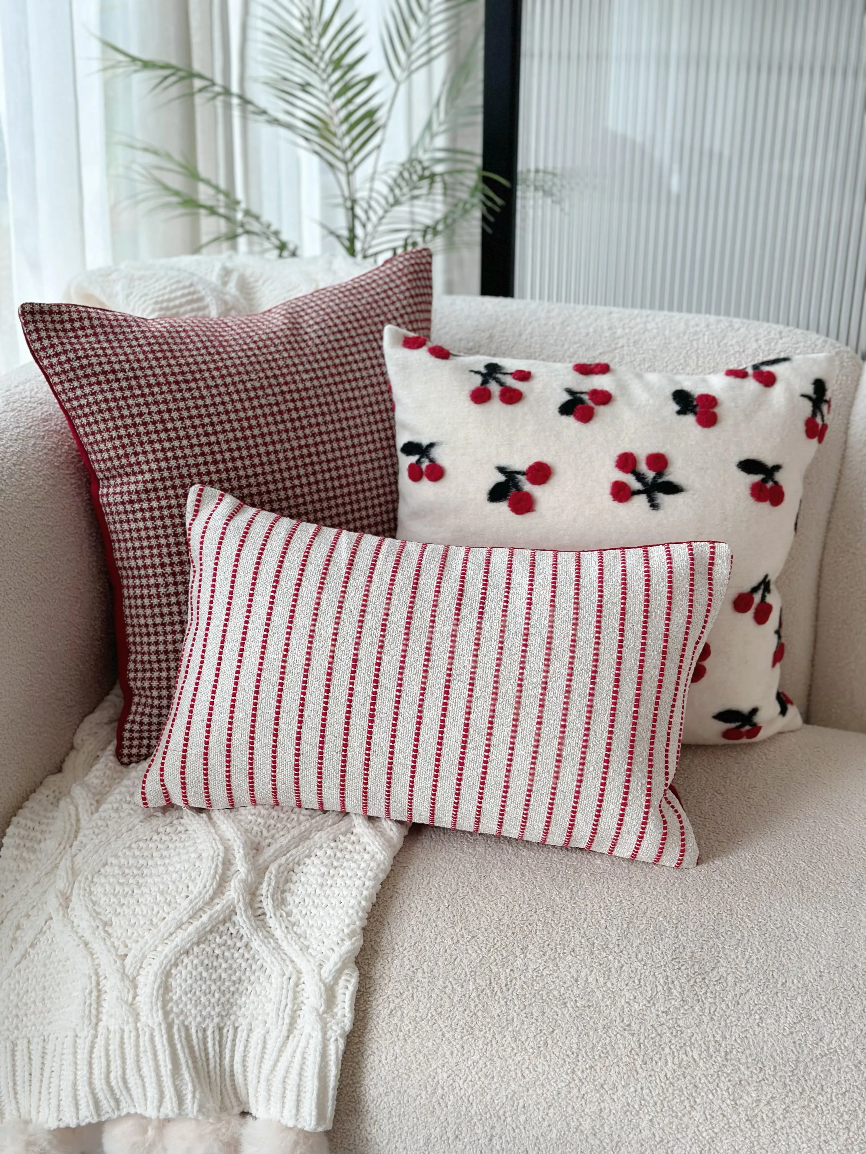 Chic Stripes Waist Cushion Cover