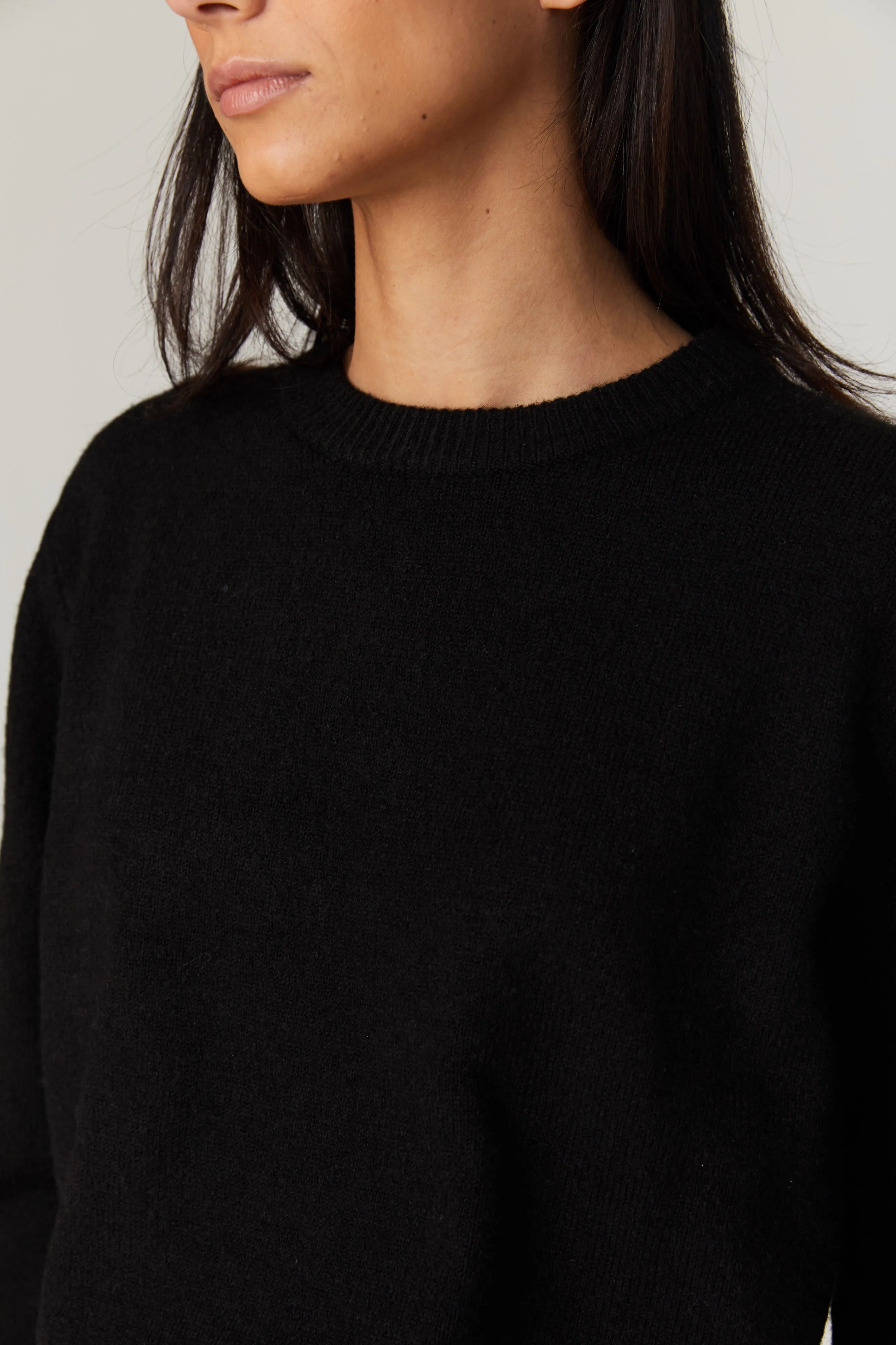 Kesia Crew Neck Jumper- Black