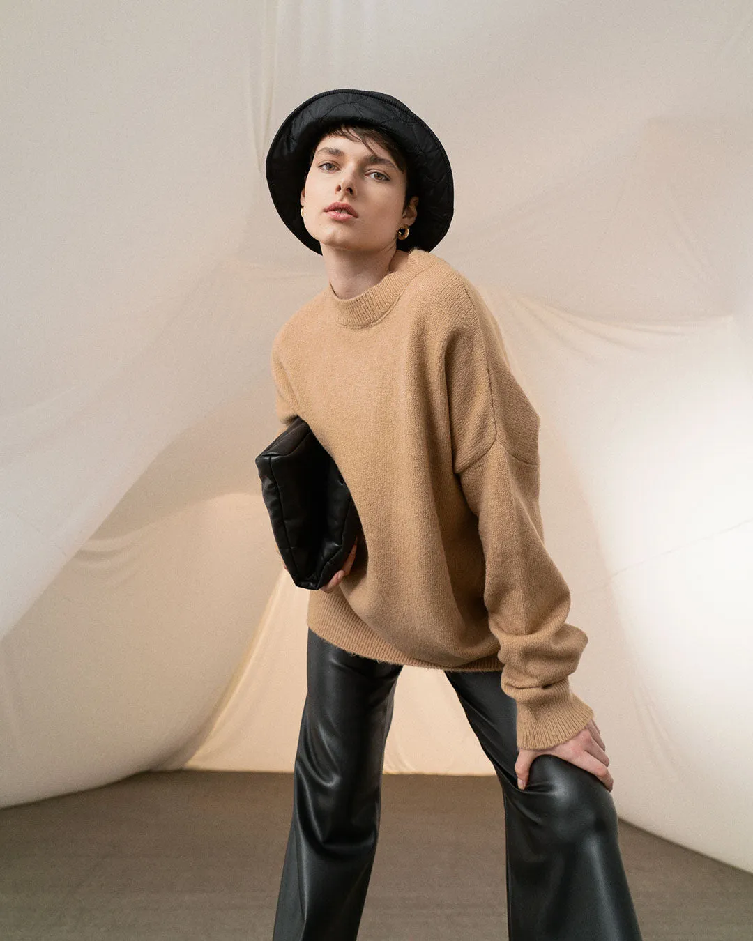 OVERSIZED ROUND NECK PULLOVER "JOYA" CAMEL